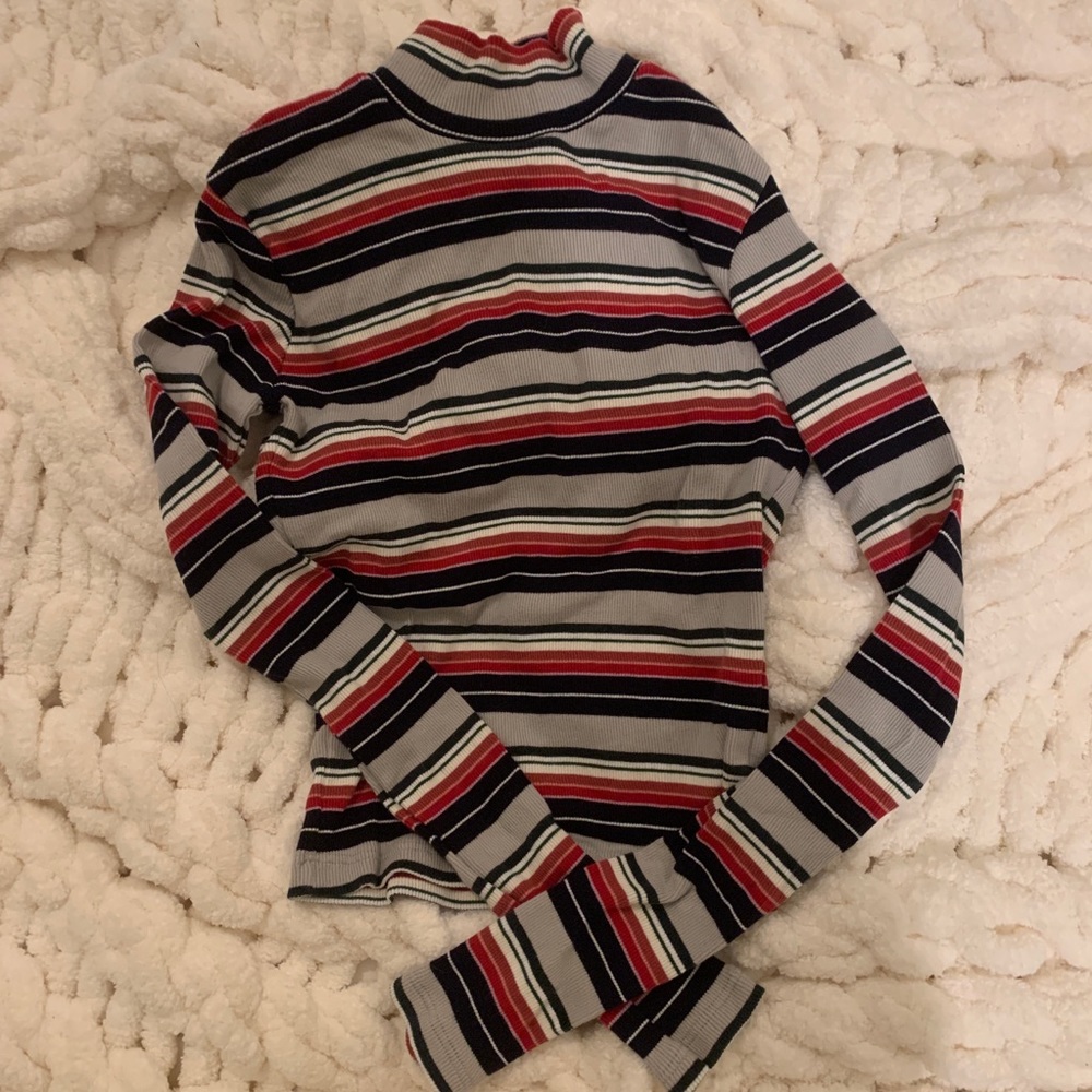 brandy melville long sleeve